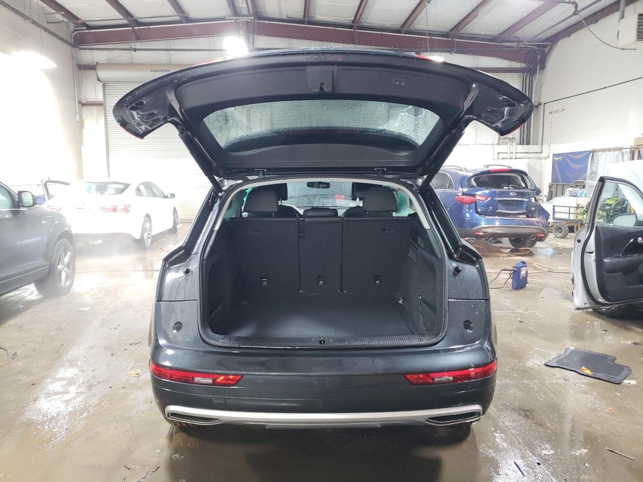 2019 Audi Q5 VIN WA1ANAFYXK2079977 Copart auction photo, side damage thumbnail 6