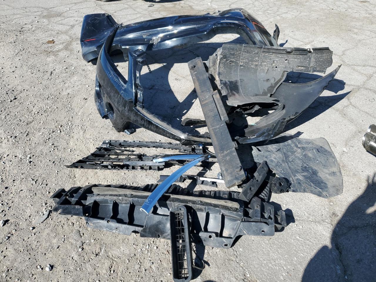 2015 Nissan Sentra VIN 3N1AB7AP9FY221262 Copart auction photo, all over damage thumbnail 14