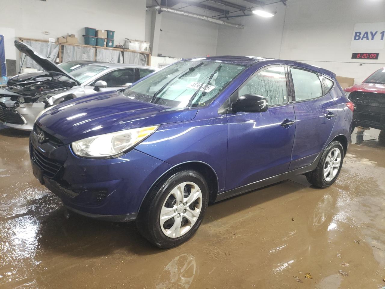 2010 Hyundai Tucson VIN KM8JT3AC0AU110574