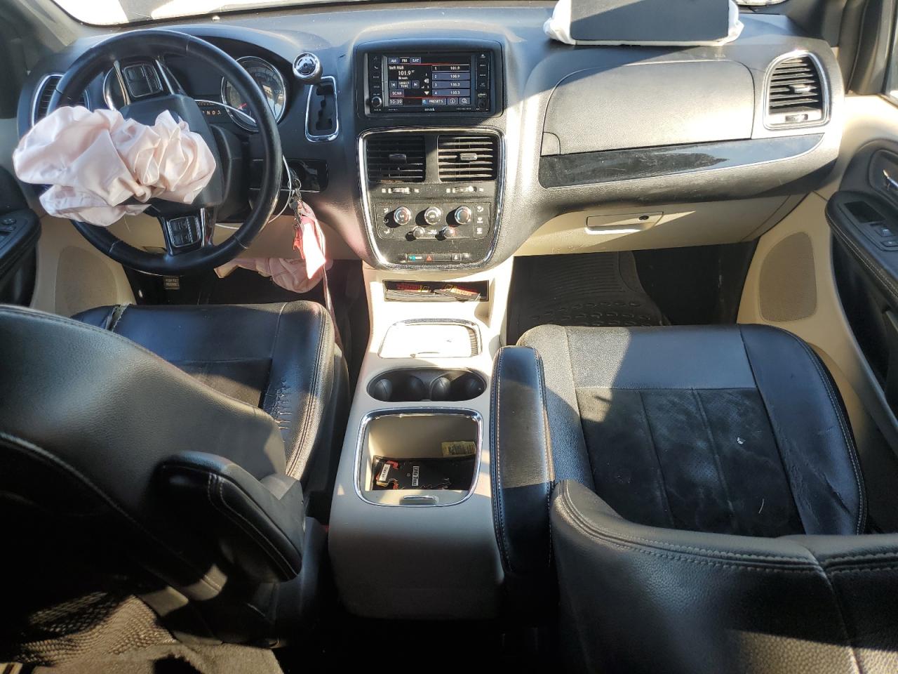 2017 Dodge Caravan VIN 2C4RDGCG4HR807958 Copart auction photo, front end / minor dent/scratches damage thumbnail 8