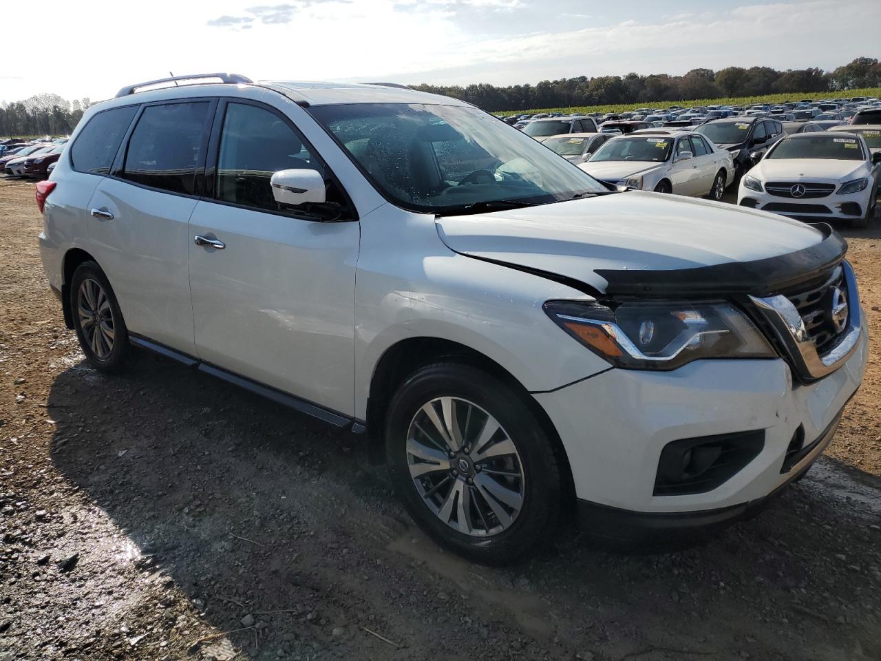 2017 Nissan Pathfinder VIN 5N1DR2MN5HC625055 Copart auction photo, front end damage thumbnail 4