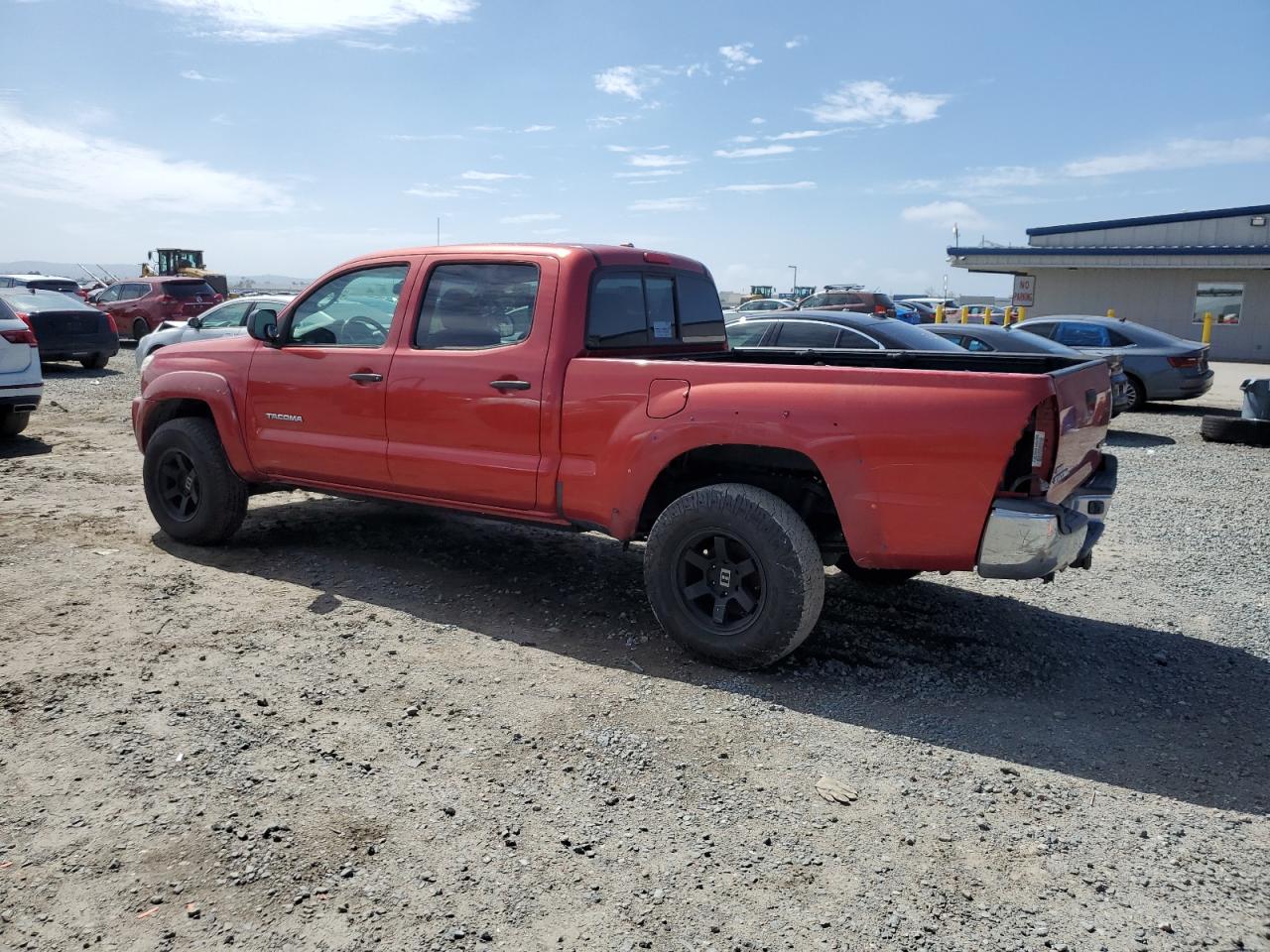 2010 Toyota Tacoma VIN 3TMKU4HN6AM025522 Copart auction photo, rear end damage thumbnail 2
