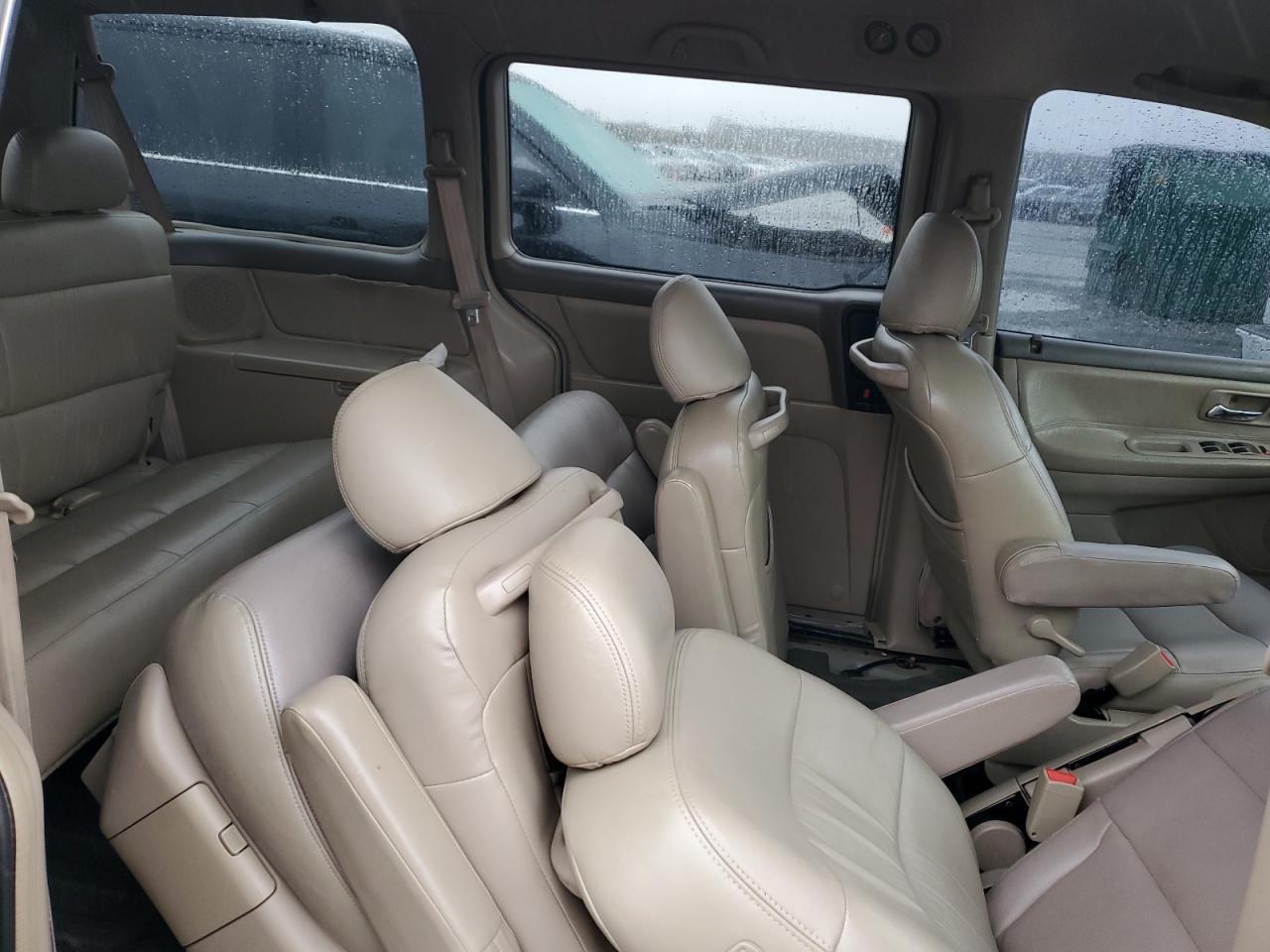 2002 Honda Odyssey VIN 2HKRL18662H531867 Copart auction photo, water/flood damage thumbnail 11