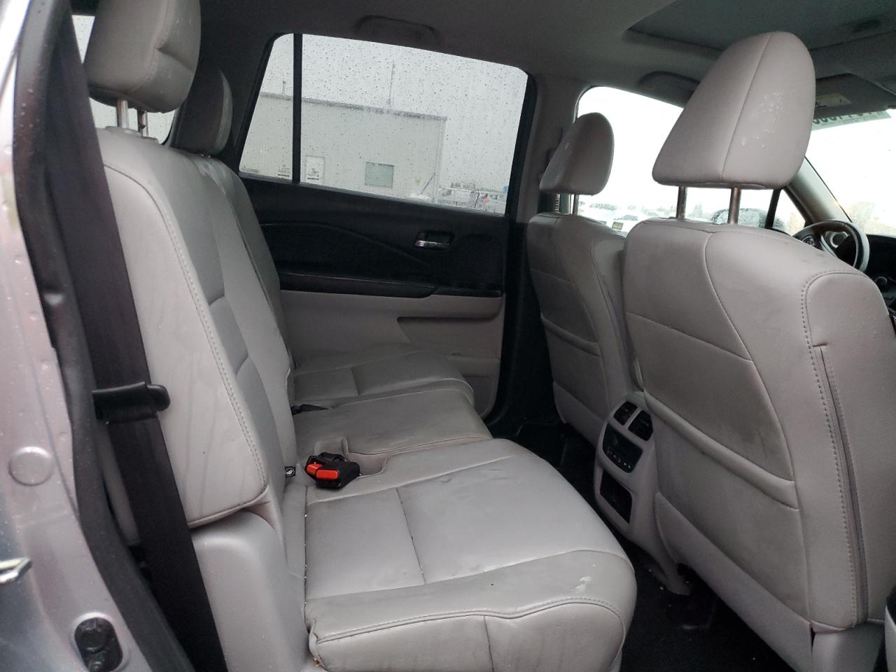 2018 Honda Pilot VIN 5FNYF5H59JB032317 Copart auction photo, vandalism damage thumbnail 12