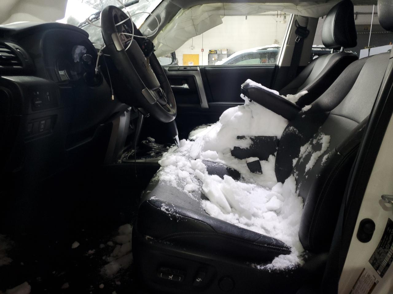 2016 Toyota 4Runner VIN JTEBU5JR0G5302467 Copart auction photo, front end / rear end damage thumbnail 7