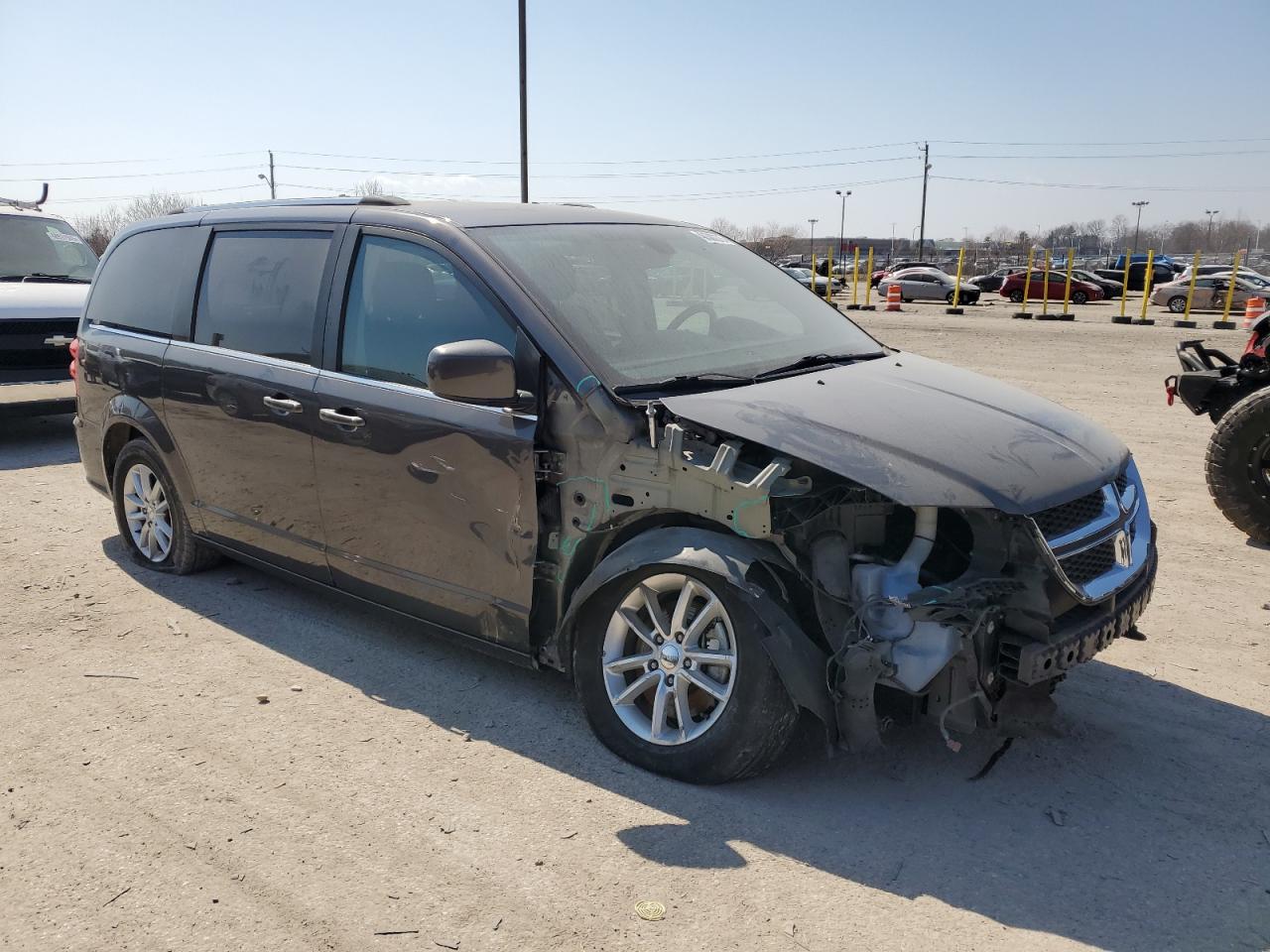 2019 Dodge Caravan VIN 2C4RDGCGXKR591072 Copart auction photo, front end / minor dent/scratches damage thumbnail 4