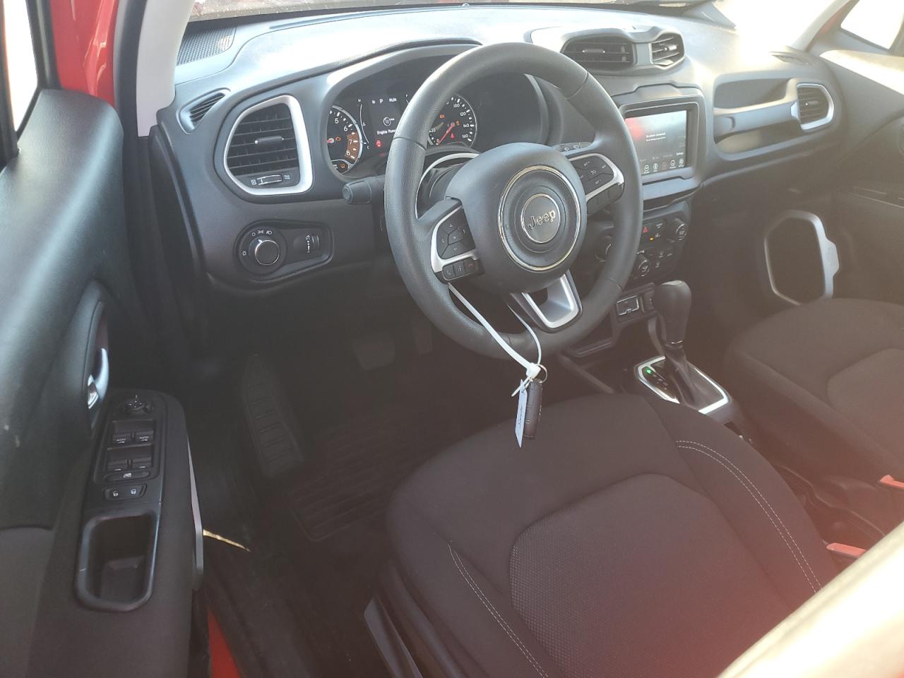 2021 Jeep Renegade VIN ZACNJCAB0MPM48918 Copart auction photo, front end / minor dent/scratches damage thumbnail 8