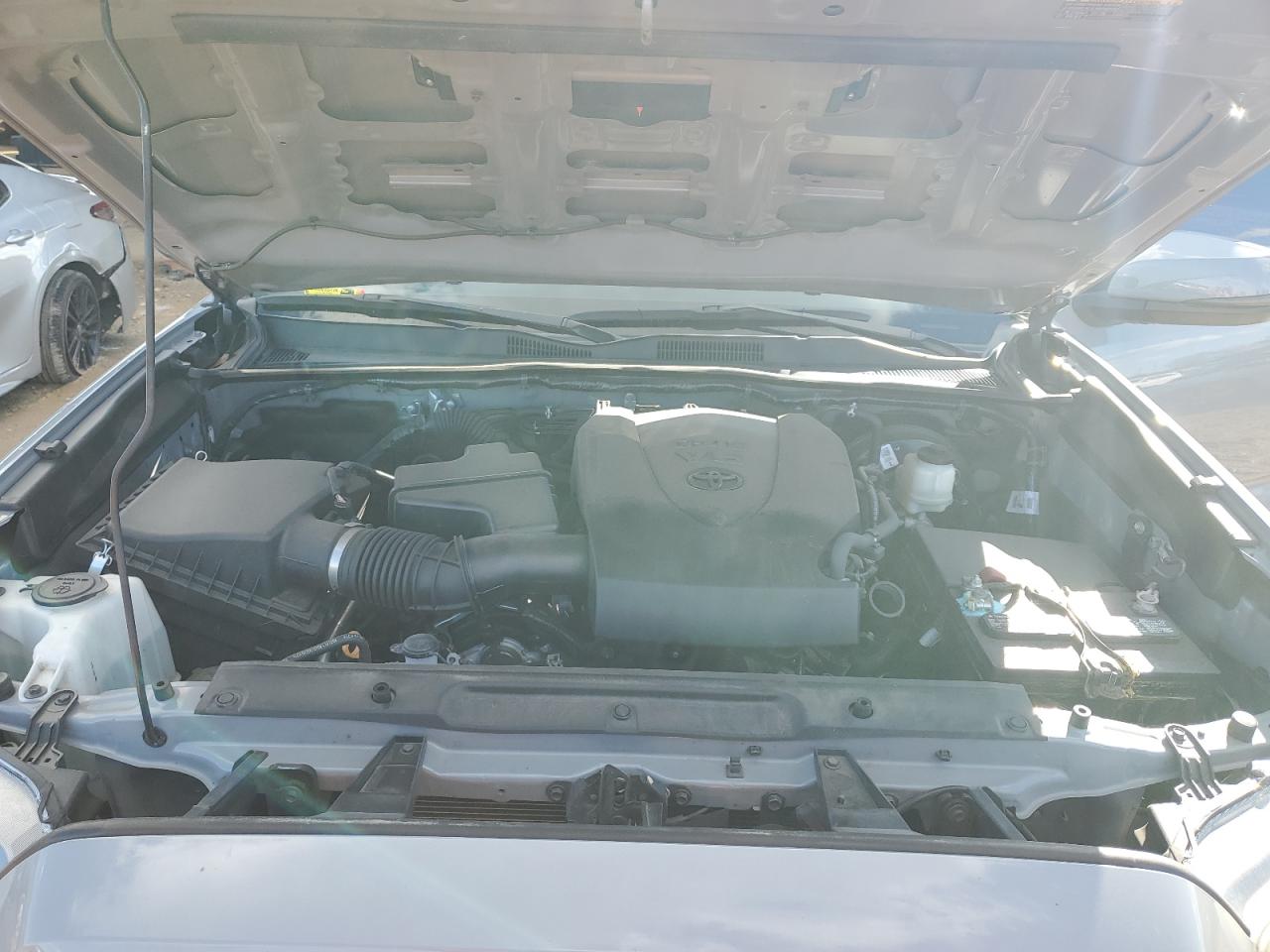 2020 Toyota Tacoma VIN 3TMCZ5AN4LM350646 Copart auction photo, rear end damage thumbnail 11