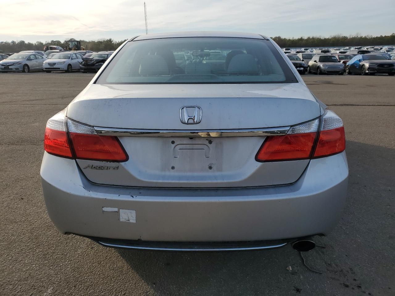 2013 Honda Accord VIN 1HGCR2F33DA252164 Copart auction photo, front end / minor dent/scratches damage thumbnail 6
