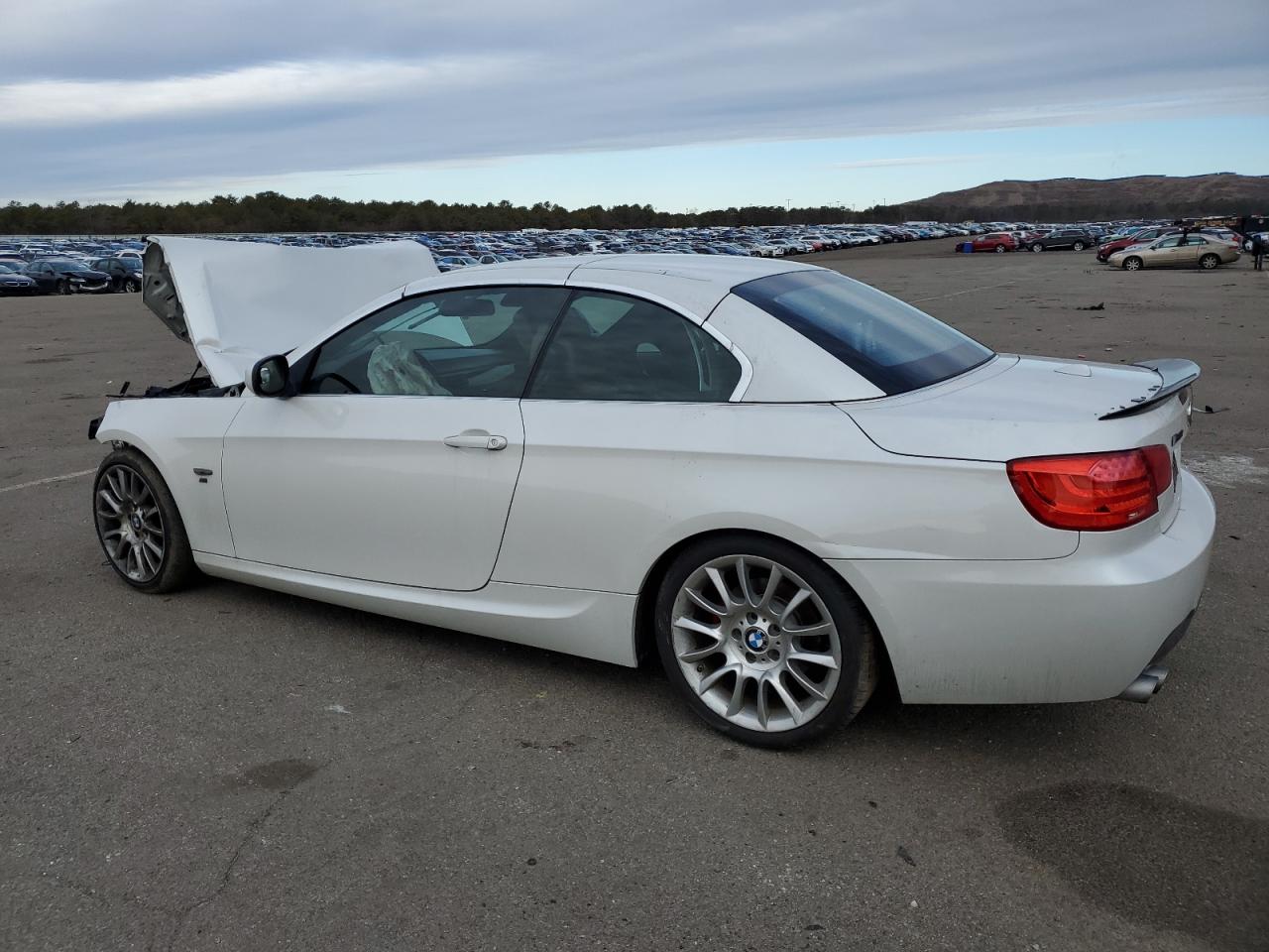 2012 BMW 3er VIN WBADW3C51CE823243 Copart auction photo, front end / minor dent/scratches damage thumbnail 2