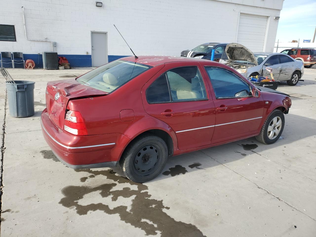 2004 Volkswagen Jetta VIN 3VWSK69M14M106047 Copart auction photo, rear end / front end damage thumbnail 3