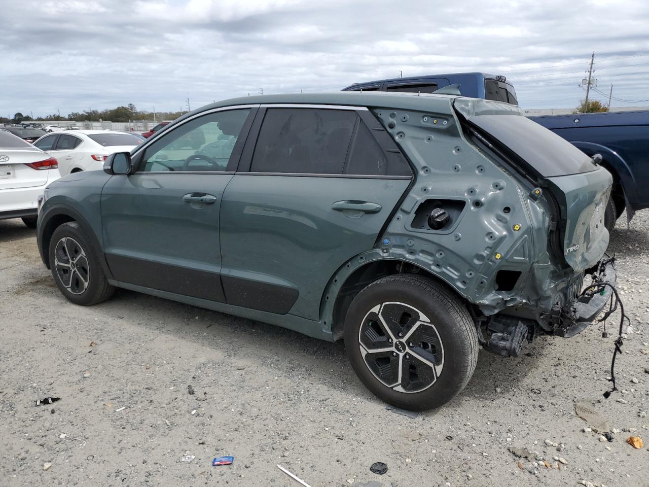 2024 KIA Niro VIN KNDCR3LE9R5203738 Copart auction photo, rear end damage thumbnail 2