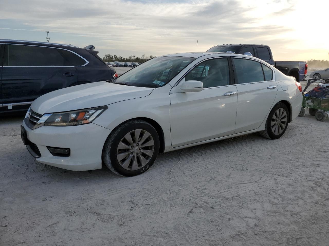 2015 Honda Accord VIN 1HGCR2F7XFA082908