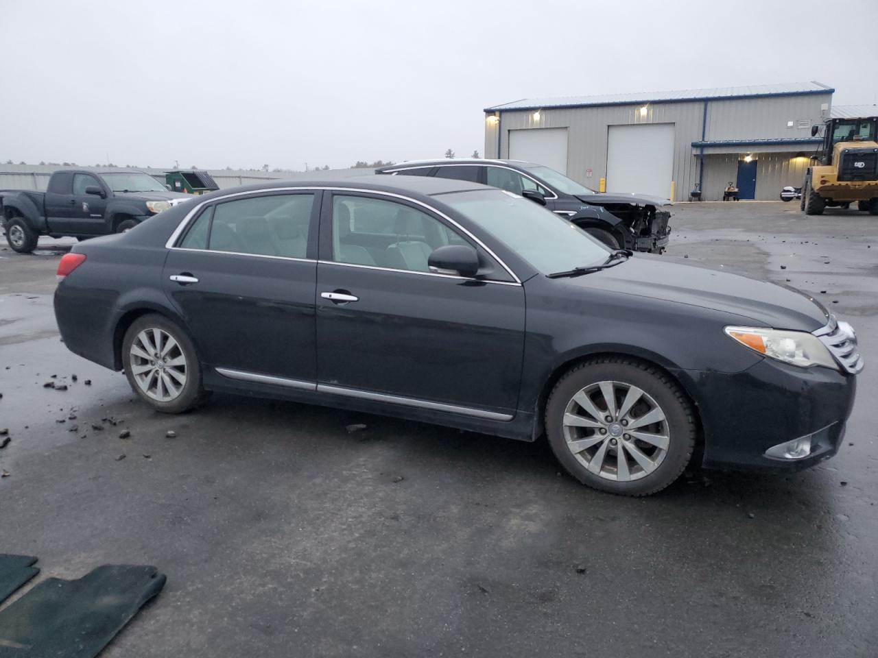 2011 Toyota Avalon VIN 4T1BK3DB1BU383583 Copart auction photo, front end / side damage thumbnail 4