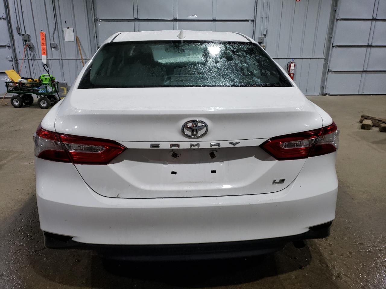 2019 Toyota Camry VIN 4T1B11HK0KU240772 Copart auction photo, front end / minor dent/scratches damage thumbnail 6