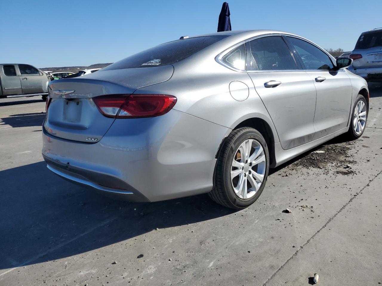2016 Chrysler 200 VIN 1C3CCCAB2GN154801 Copart auction photo, side / minor dent/scratches damage thumbnail 3