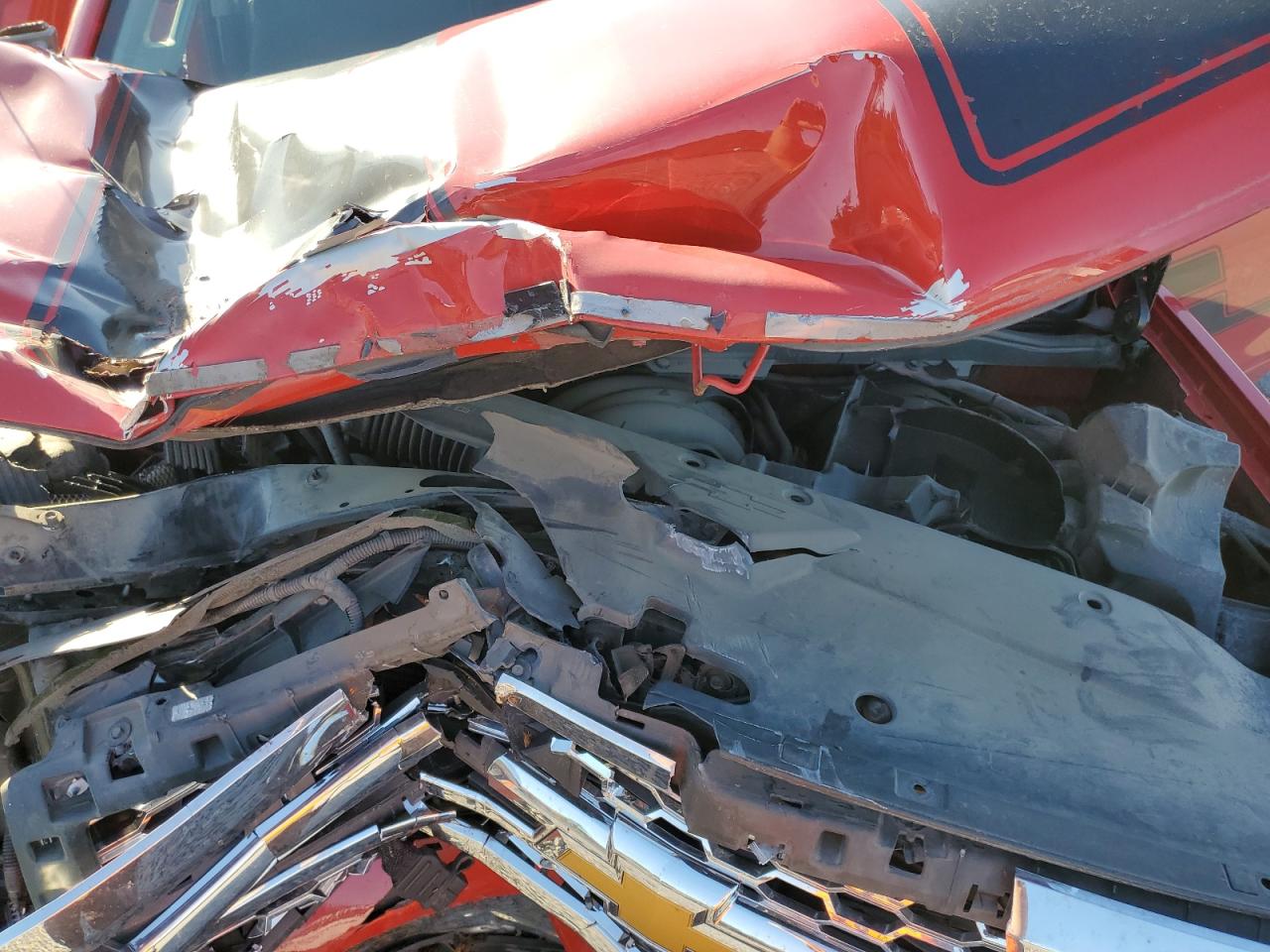 2015 Chevrolet Silverado VIN 1GCVKREC8FZ359172 Copart auction photo, front end damage thumbnail 11
