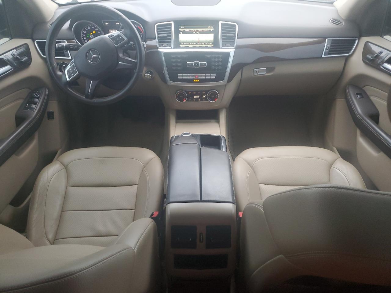 2015 Mercedes-Benz M-klasse VIN 4JGDA5HB5FA596240 Copart auction photo, front end damage thumbnail 8