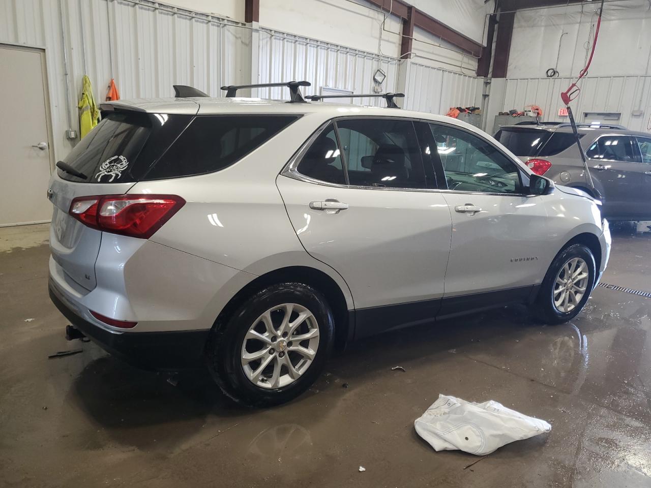 2018 Chevrolet Equinox VIN 2GNAXJEV9J6114959 Copart auction photo, front end damage thumbnail 3