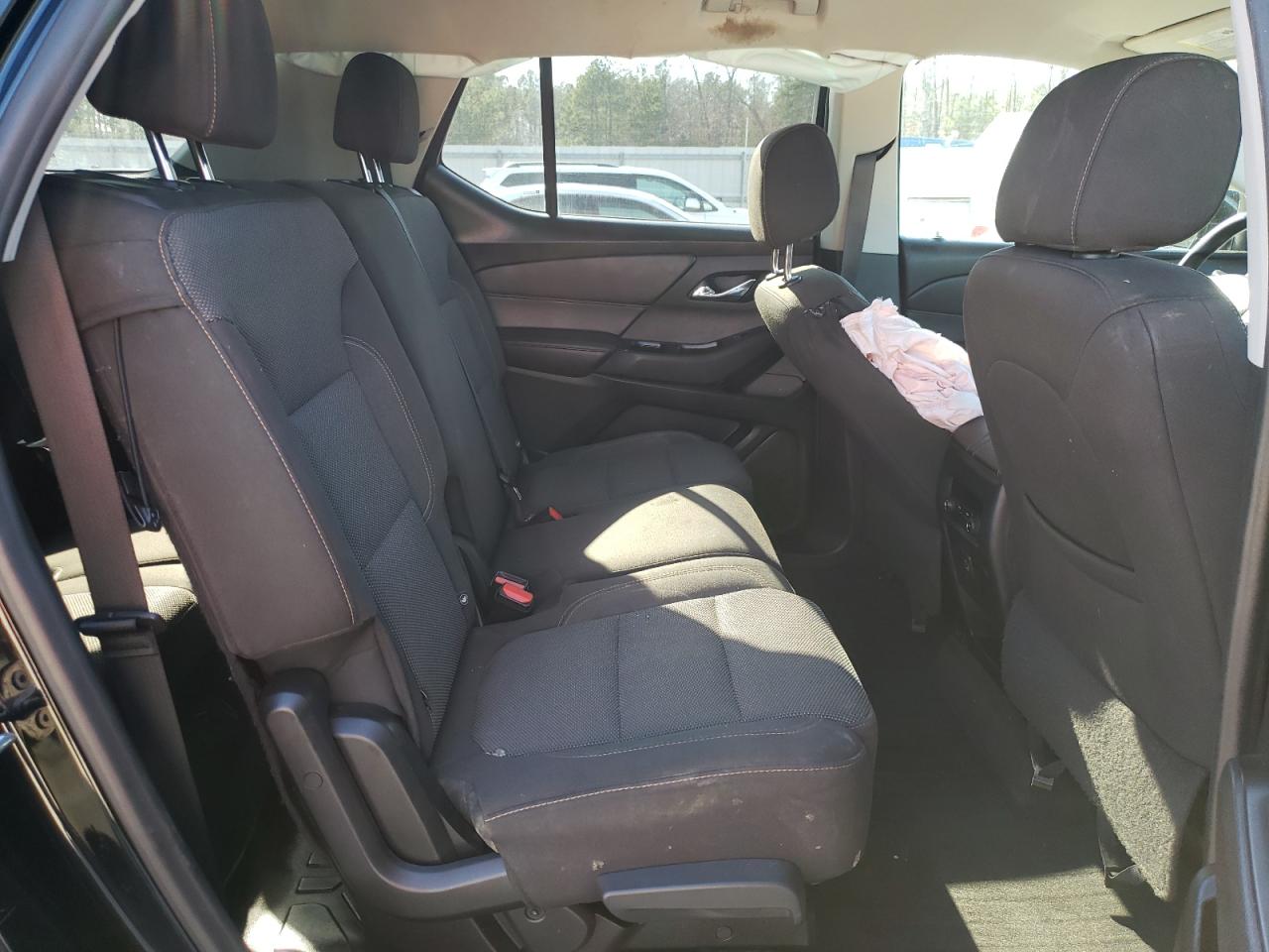2019 Chevrolet Traverse VIN 1GNERFKW5KJ317552 Copart auction photo, side / undercarriage damage thumbnail 11