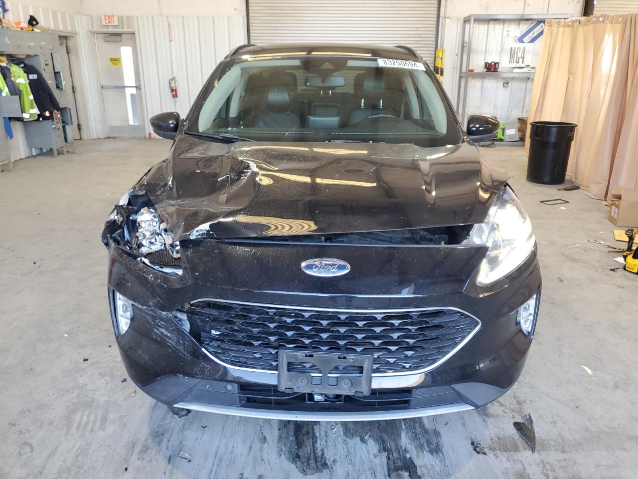 2020 Ford Escape VIN 1FMCU9J96LUB09543 Copart auction photo, all over damage thumbnail 5