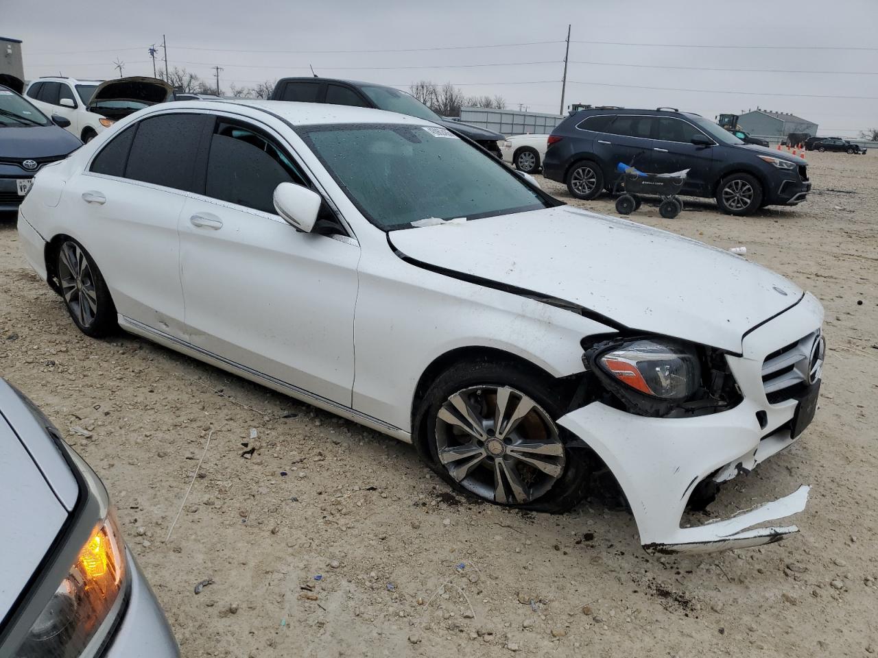 2015 Mercedes-Benz C-klasse VIN 55SWF4KB8FU030905 Copart auction photo, front end damage thumbnail 4