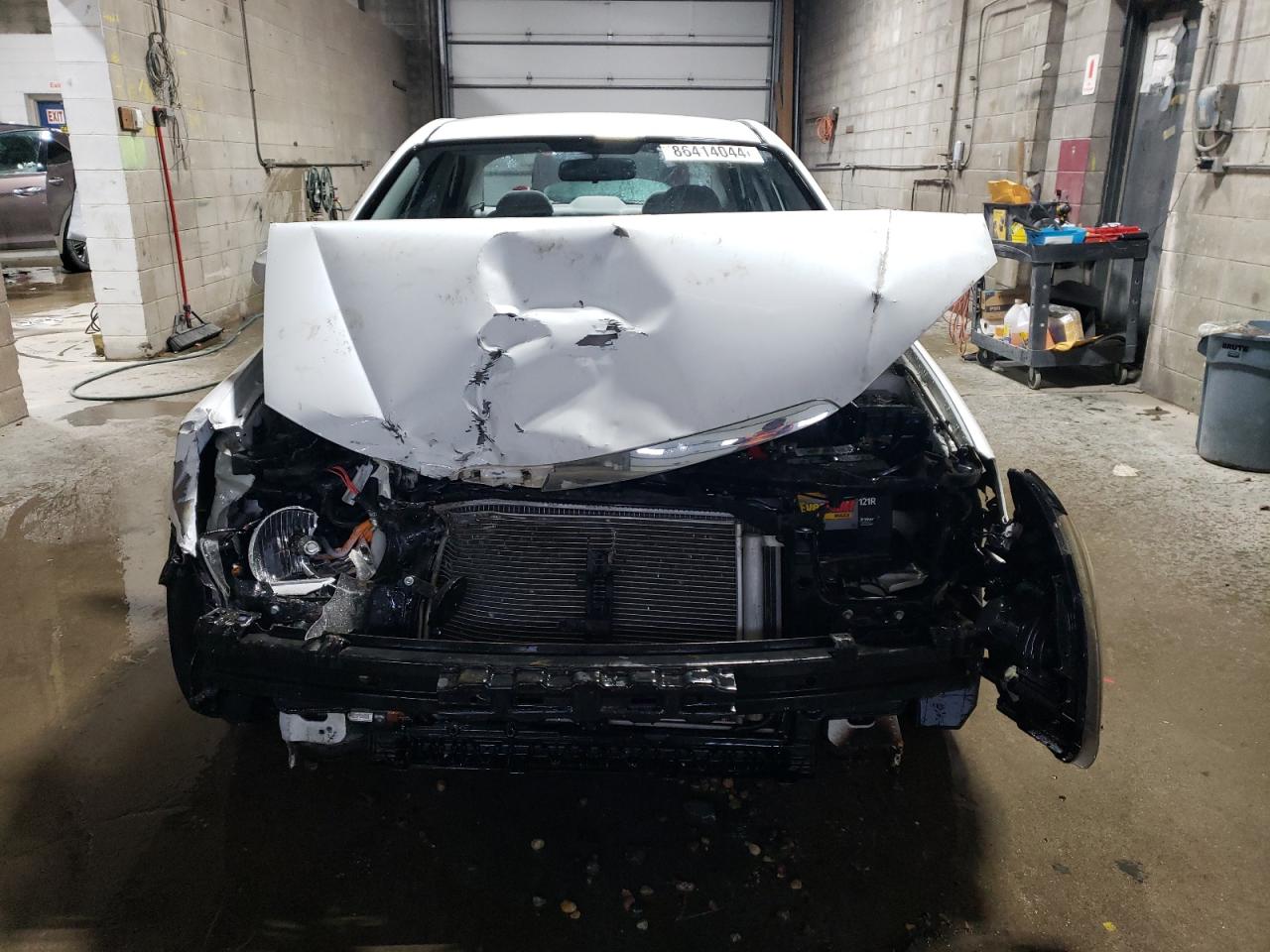 2009 KIA Spectra VIN KNAFE221495622689 Copart auction photo, all over damage thumbnail 5
