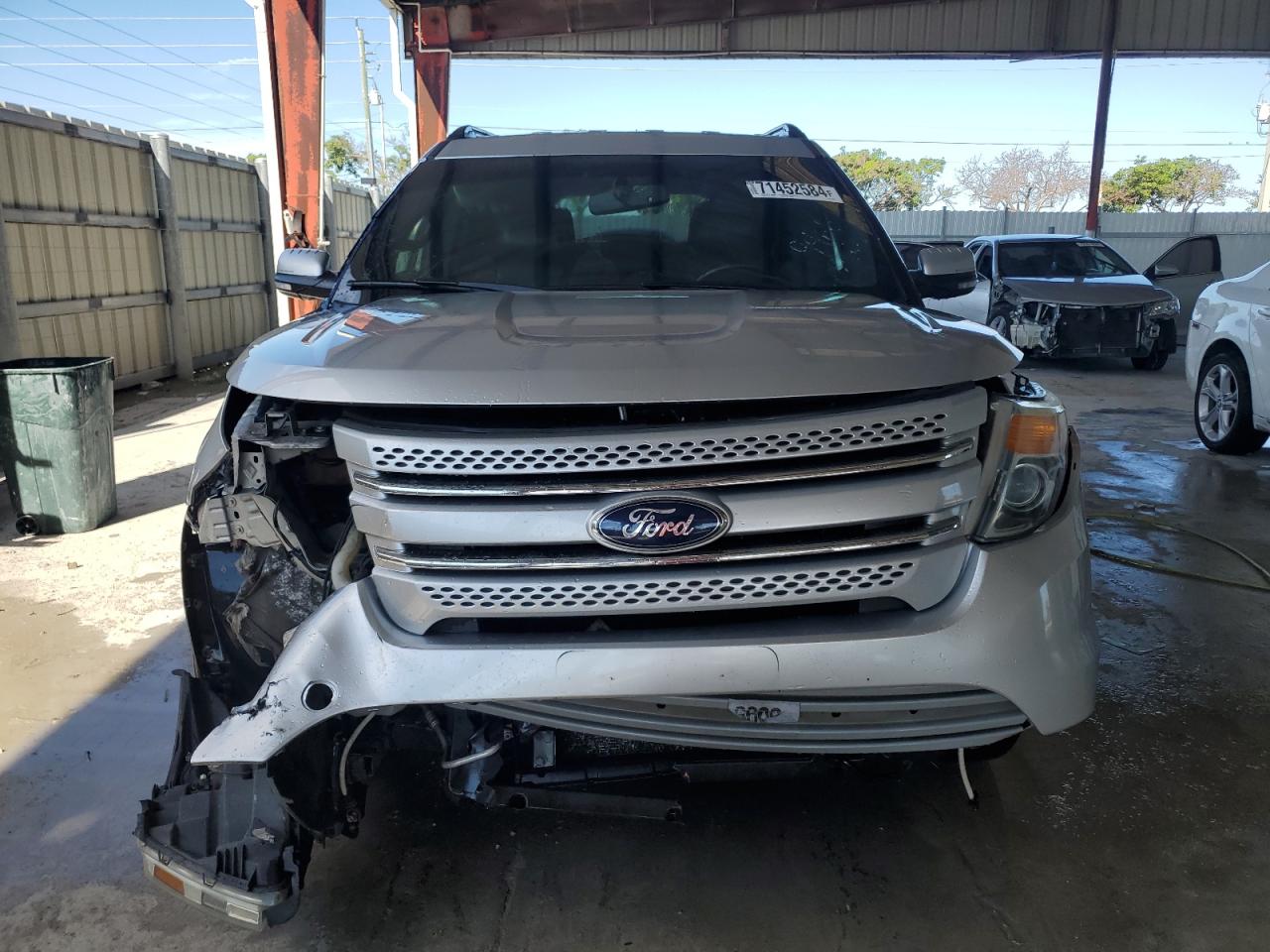 2014 Ford Explorer VIN 1FM5K8F83EGC39466 Copart auction photo, front end / minor dent/scratches damage thumbnail 5