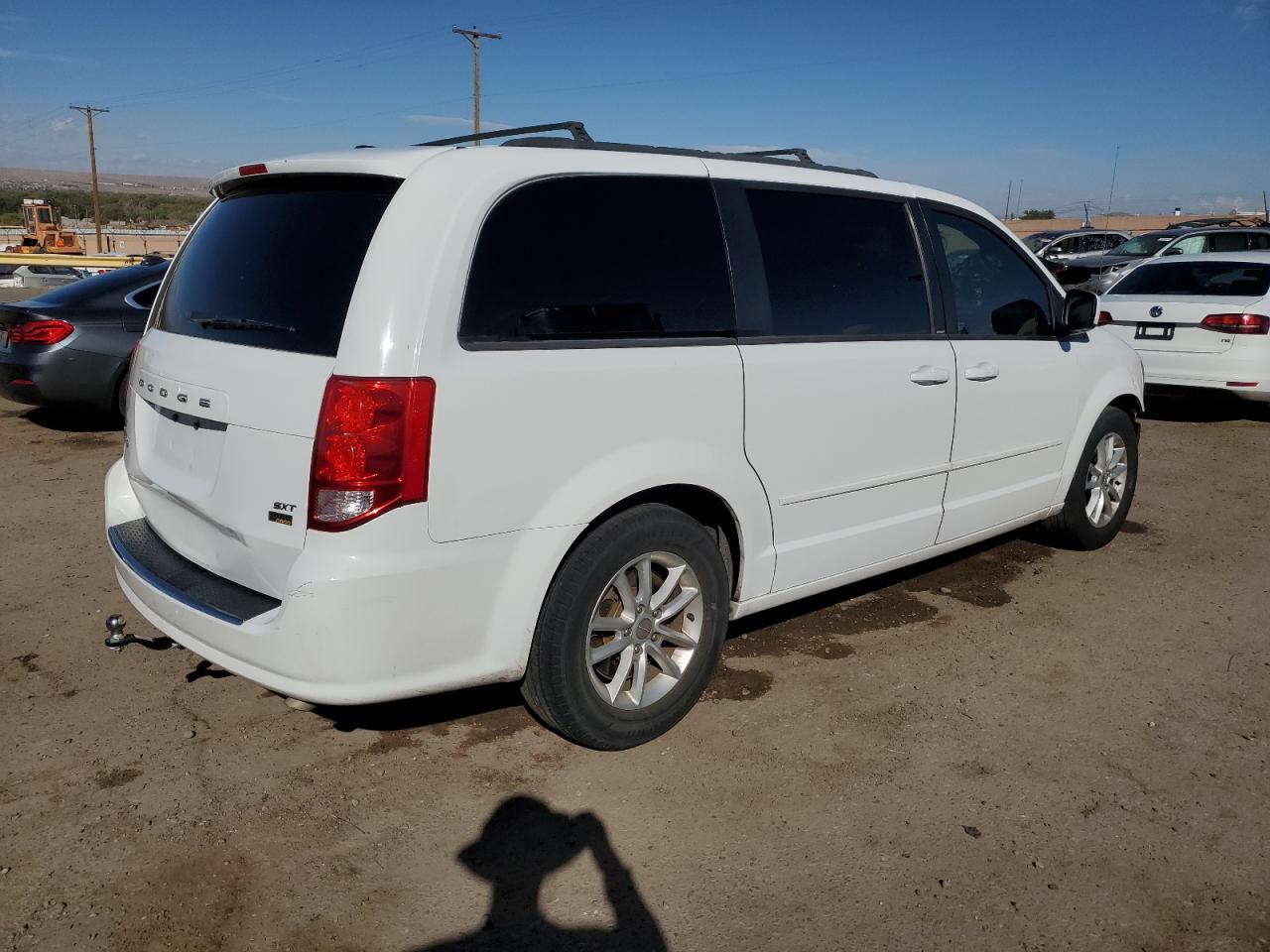 2014 Dodge Caravan VIN 2C4RDGCG4ER212751 Copart auction photo, front end damage thumbnail 3
