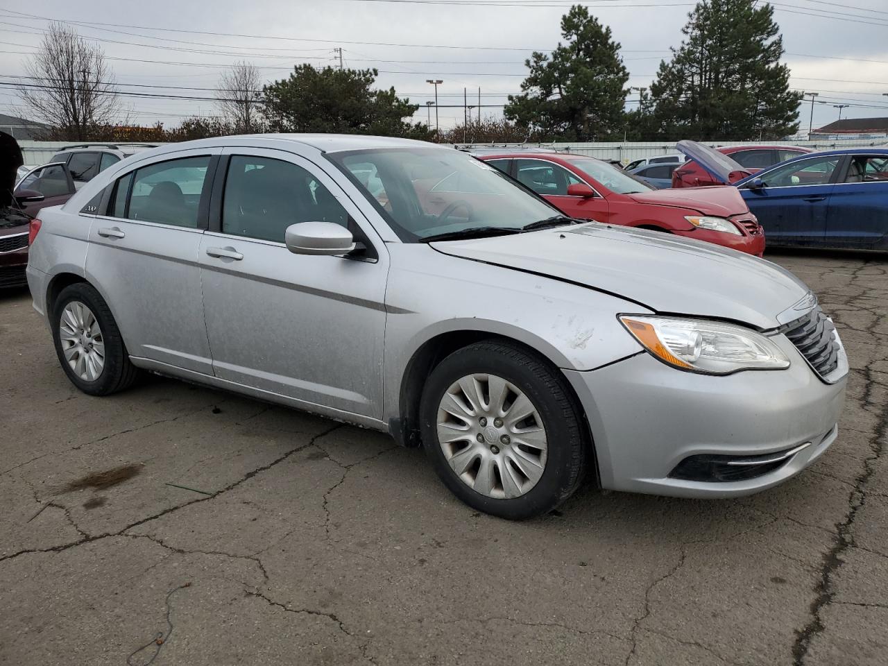 2012 Chrysler 200 VIN 1C3CCBAB8CN292315 Copart auction photo, front end damage thumbnail 4