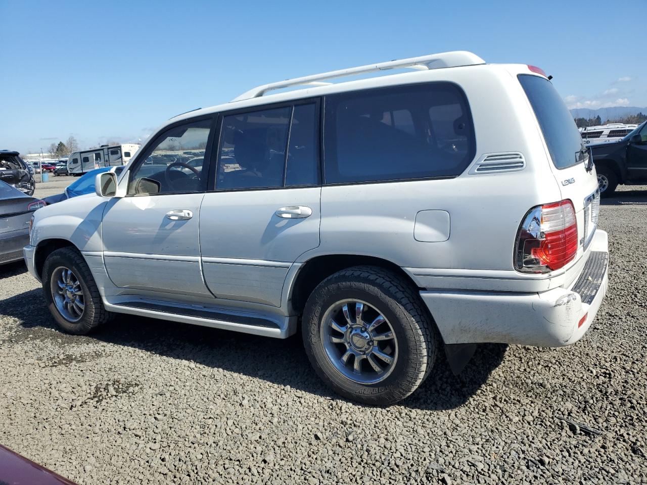 2003 Lexus LX VIN JTJHT00W533534836 Copart auction photo, rear end damage thumbnail 2
