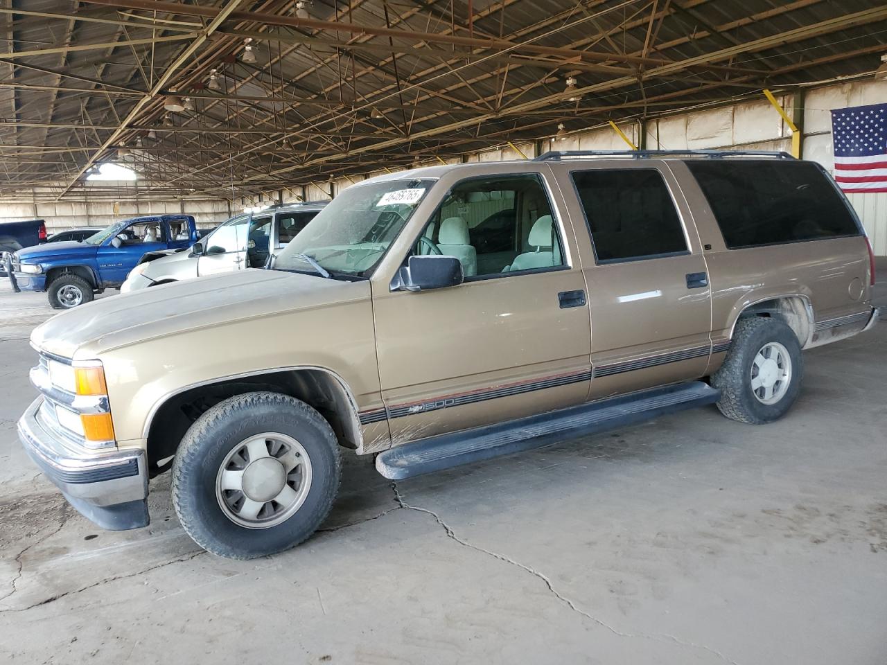 1999 Chevrolet Suburban VIN 3GNEC16R3XG249107