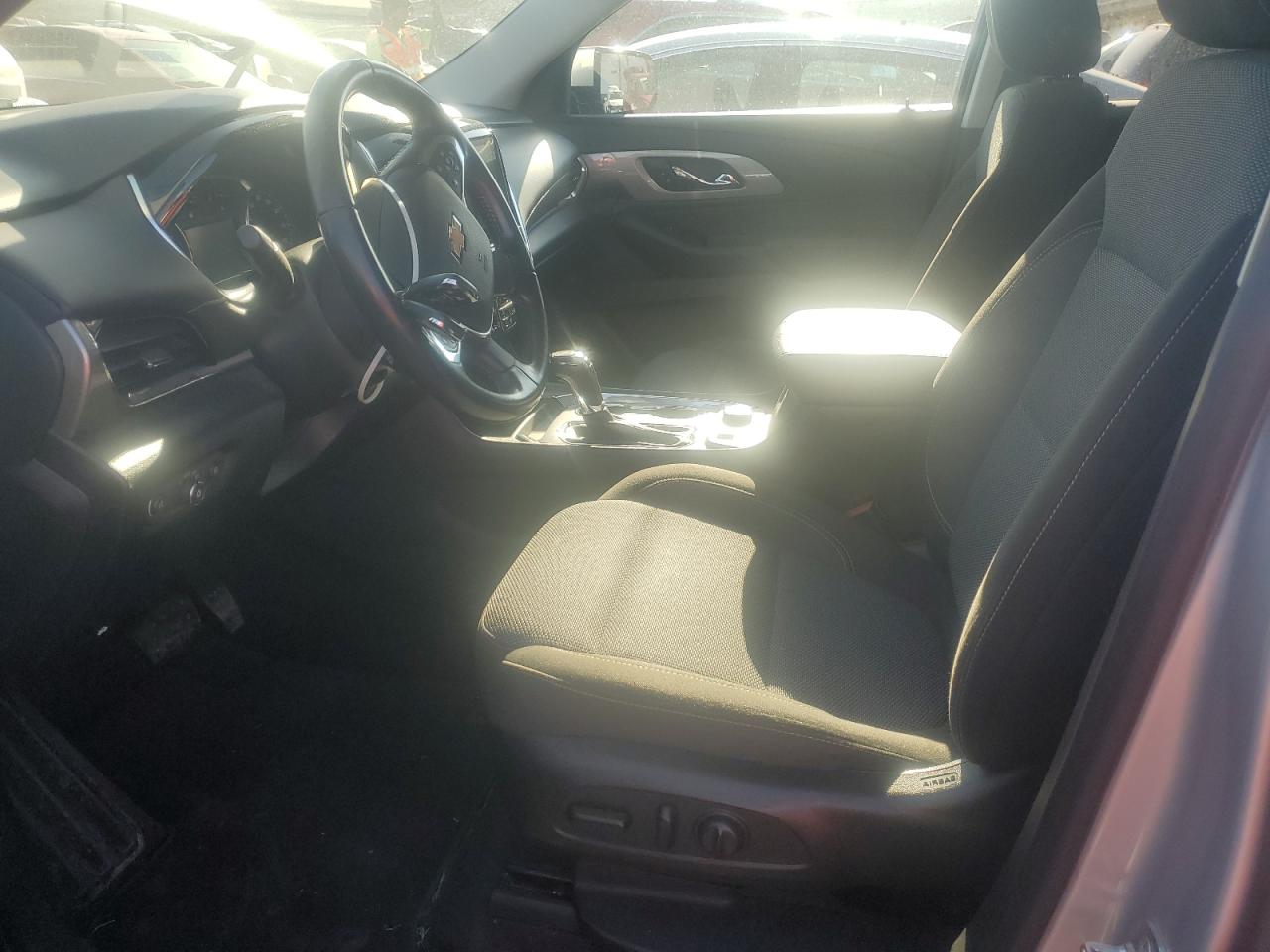 2019 Chevrolet Traverse VIN 1GNERGKW1KJ130525 Copart auction photo, minor dent/scratches damage thumbnail 7