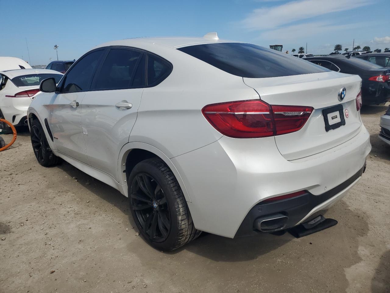 2018 BMW X6 VIN 5UXKU2C53J0X50492 Copart auction photo, water/flood damage thumbnail 2