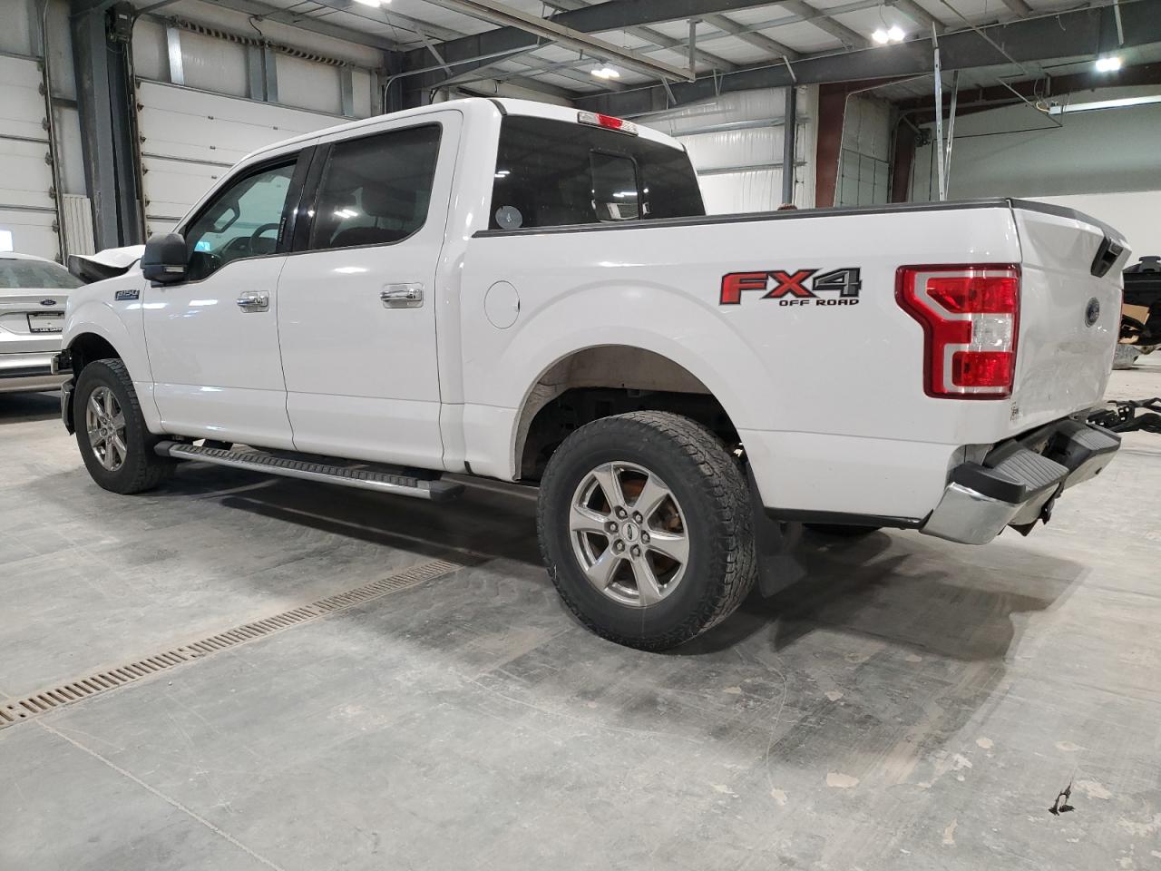2018 Ford F-150 VIN 1FTEW1E52JKF40776 Copart auction photo, front end / rear end damage thumbnail 2