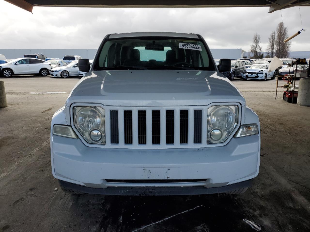 2012 Jeep Liberty (North America) VIN 1C4PJMAKXCW161721 Copart auction photo, minor dent/scratches damage thumbnail 5