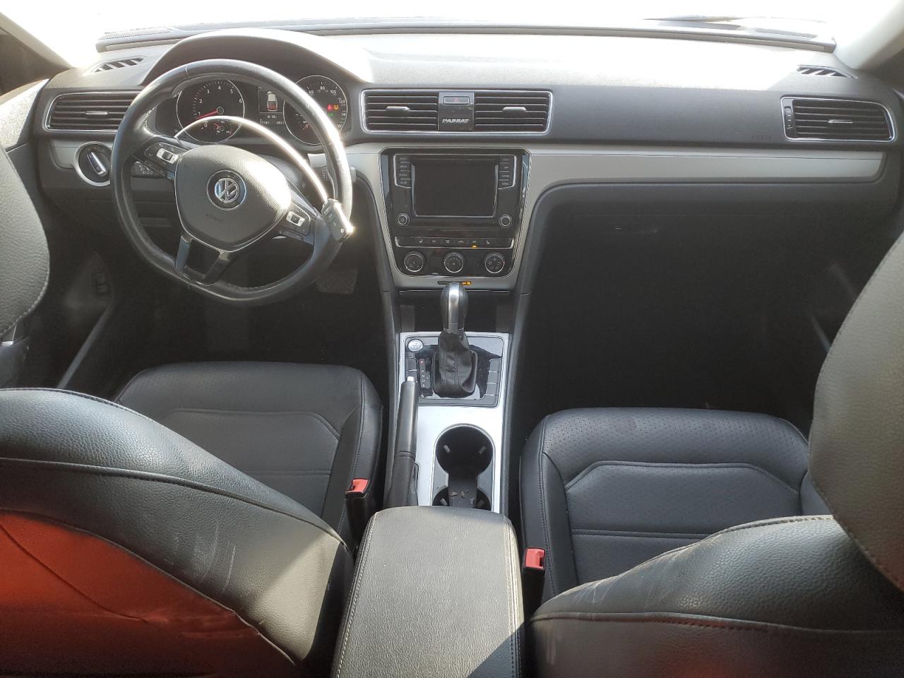 2019 Volkswagen Passat VIN 1VWLA7A31KC014502 Copart auction photo, rear end / minor dent/scratches damage thumbnail 8