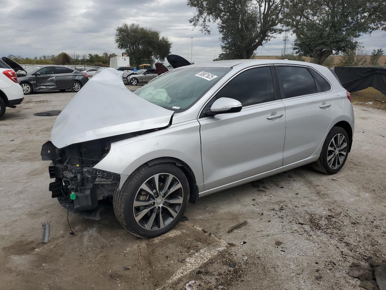 2018 Hyundai Elantra VIN KMHH35LE7JU027121