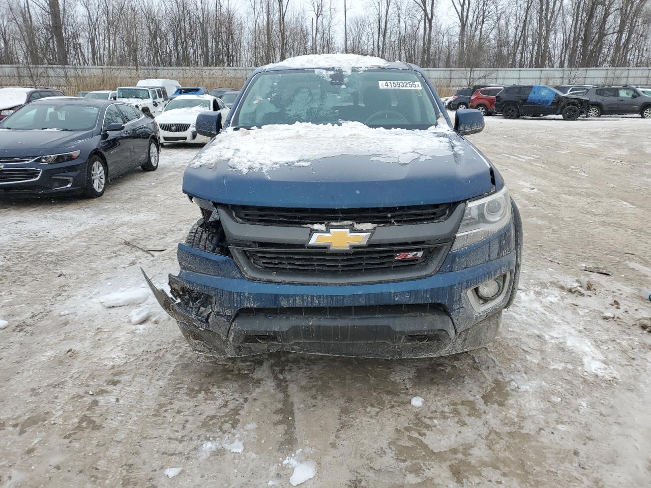 2020 Chevrolet Colorado VIN 1GCGTDEN6L1104511 Copart auction photo, front end / side damage thumbnail 5