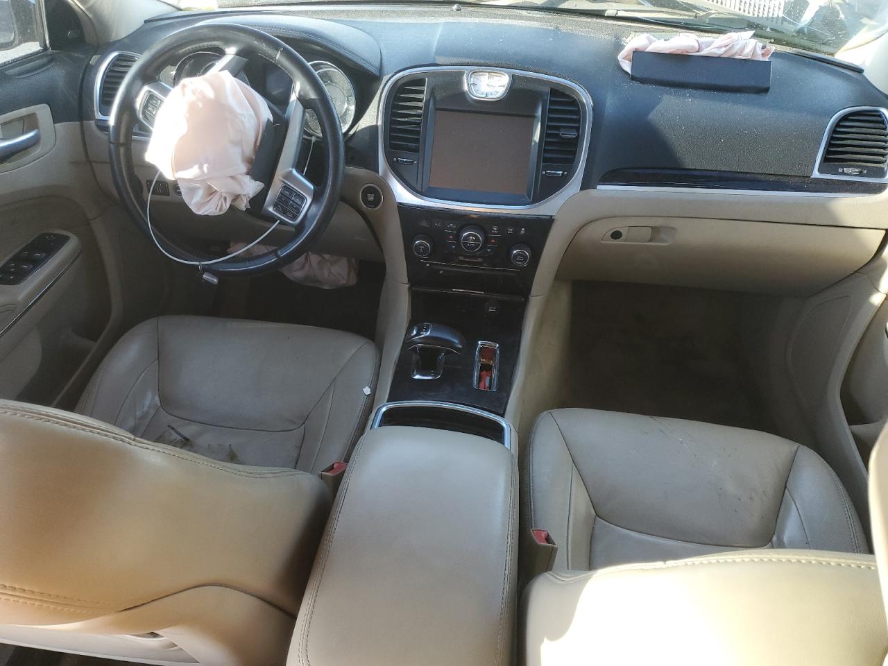 2012 Chrysler 300 VIN 2C3CCACG2CH165524 Copart auction photo, front end / side damage thumbnail 8