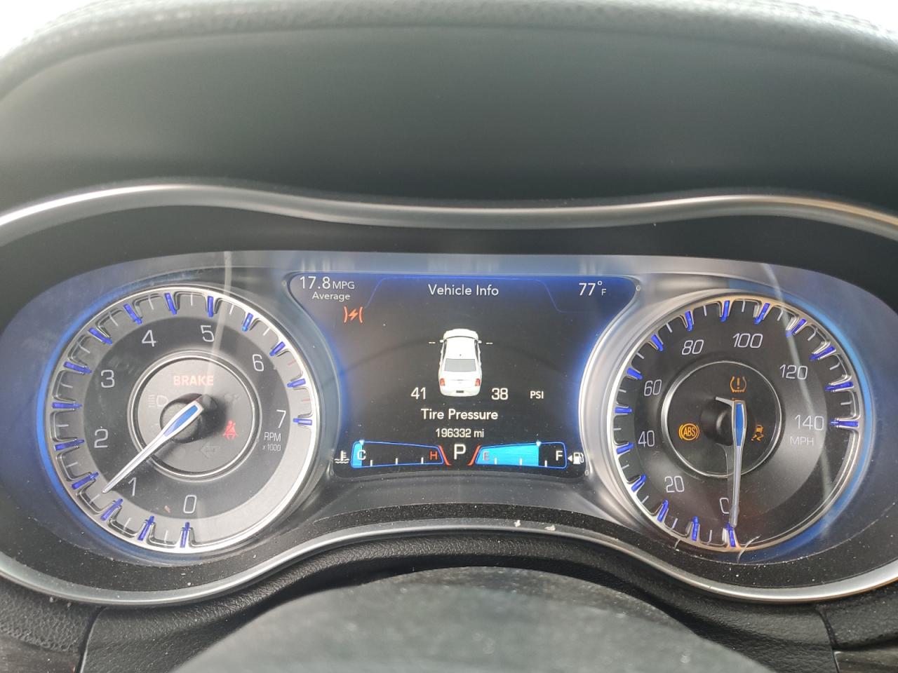 2016 Chrysler 300 VIN 2C3CCAAG4GH151441 Copart auction photo, front end damage thumbnail 9