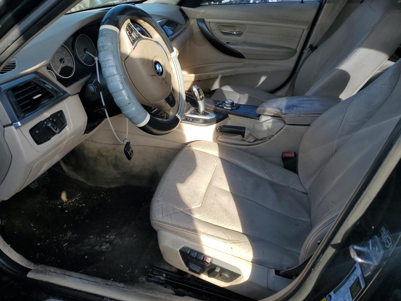 2013 BMW 3er VIN WBA3B3C55DJ810544 Copart auction photo, normal wear / minor dent/scratches damage thumbnail 7