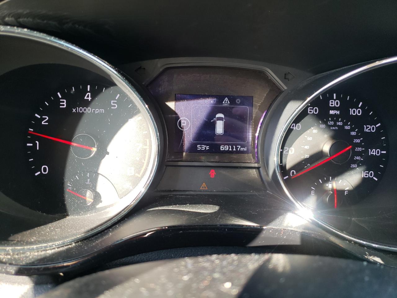 2016 KIA Sedona VIN KNDMC5C11G6168909 Copart auction photo, side / hail damage thumbnail 9