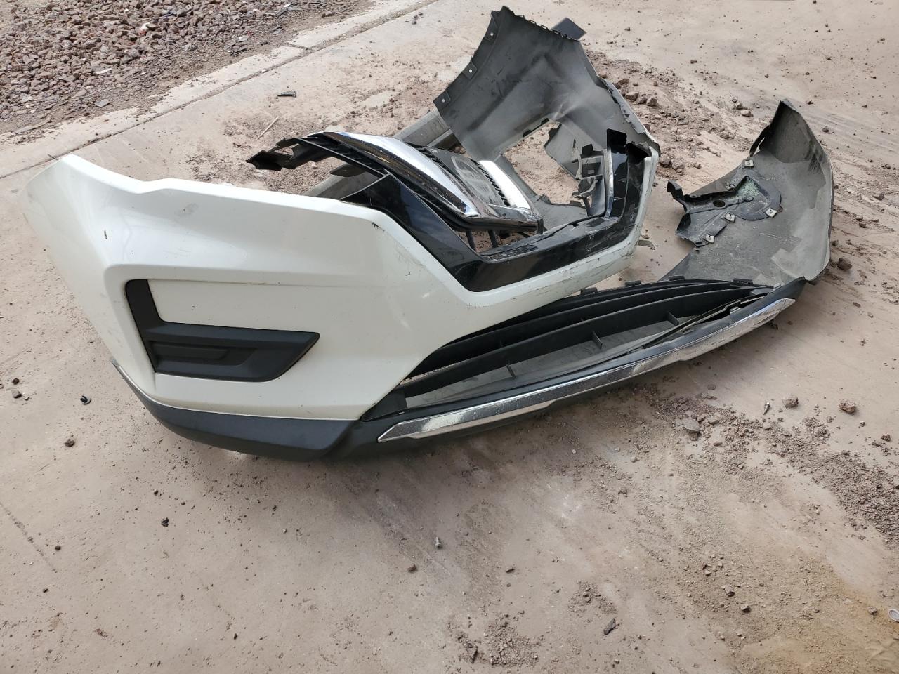 2017 Nissan Rogue VIN KNMAT2MT7HP618009 Copart auction photo, front end damage thumbnail 12