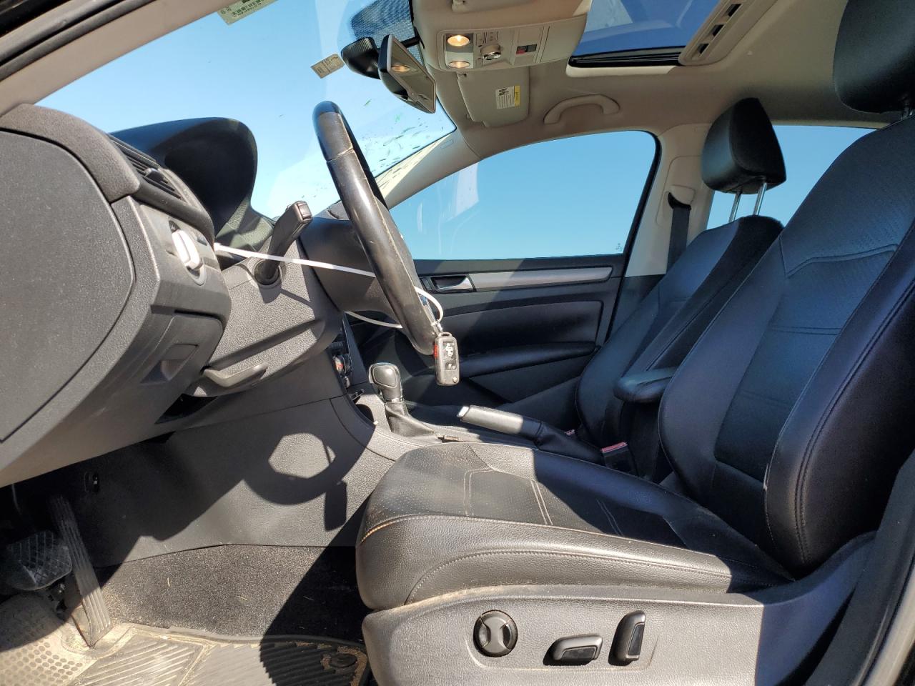 2014 Volkswagen Passat VIN 1VWBT7A33EC038004 Copart auction photo, rear end damage thumbnail 7