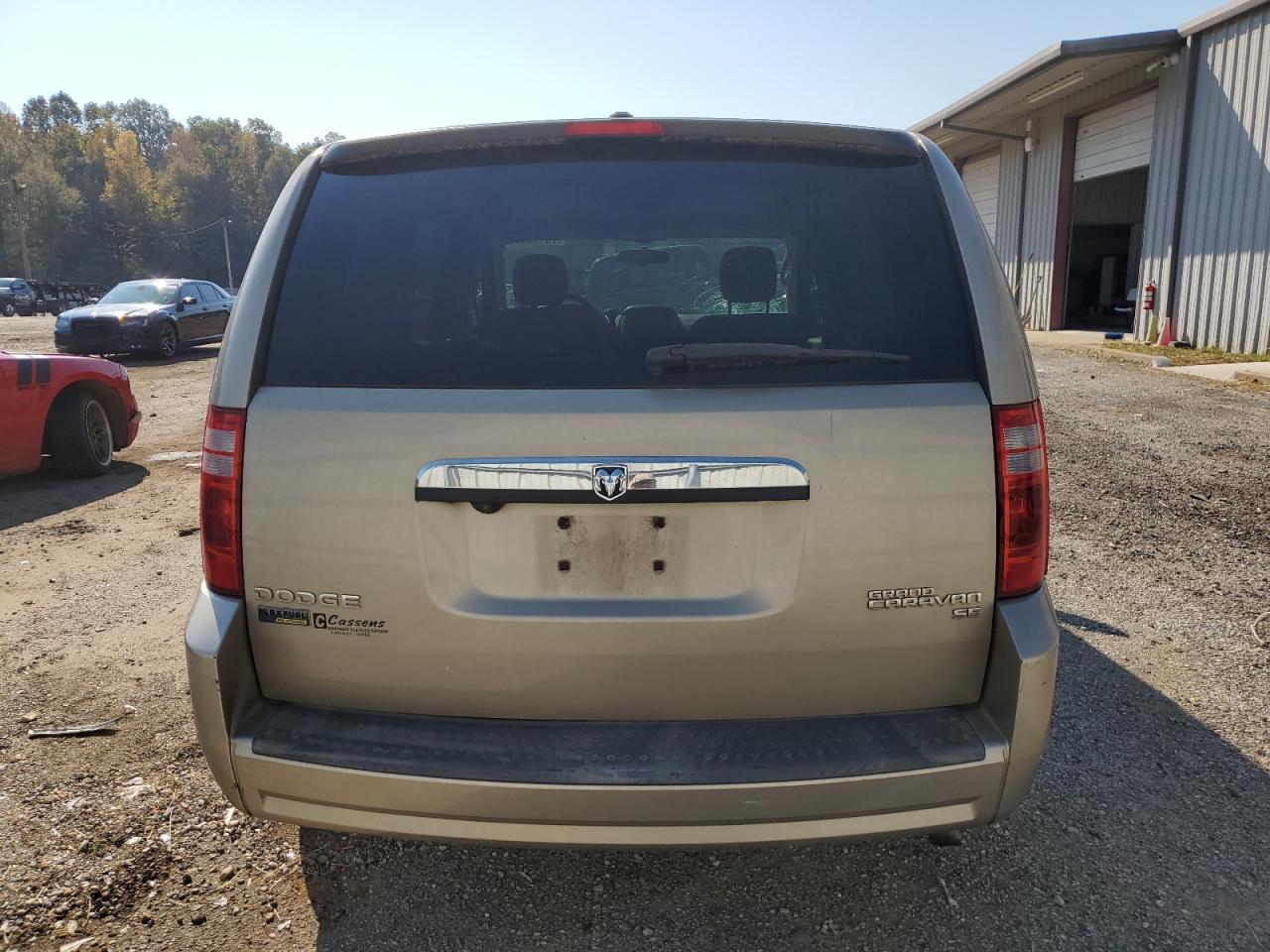 2009 Dodge Caravan VIN 2D8HN44EX9R630811 Copart auction photo, undercarriage / minor dent/scratches damage thumbnail 6