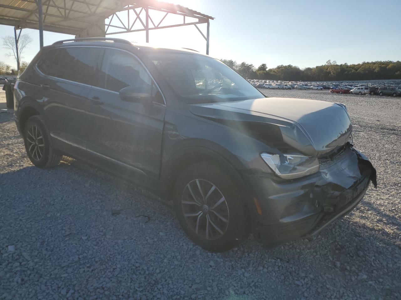 2020 Volkswagen Tiguan VIN 3VV3B7AXXLM077814 Copart auction photo, front end damage thumbnail 4