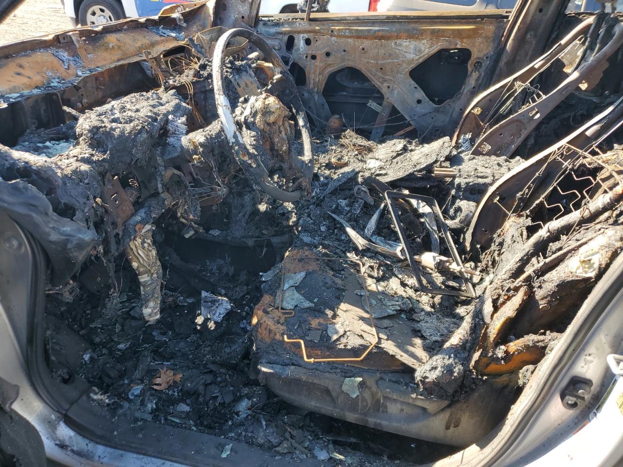 2016 Subaru Forester VIN JF2SJABC0GH492481 Copart auction photo, burn / front end damage thumbnail 7