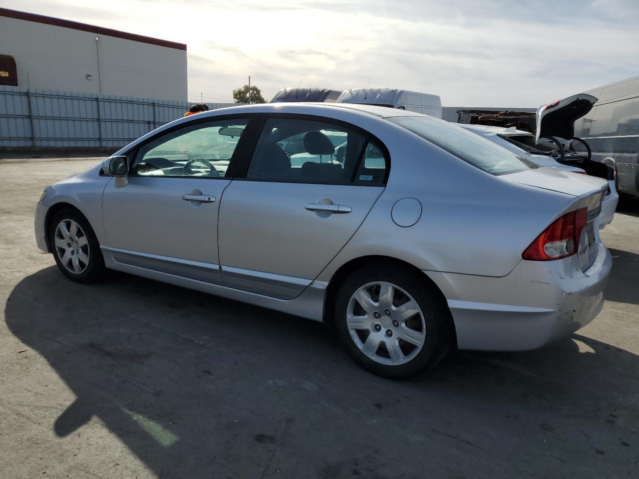 2009 Honda Civic VIN 19XFA16599E039805 Copart auction photo, rear end damage thumbnail 2
