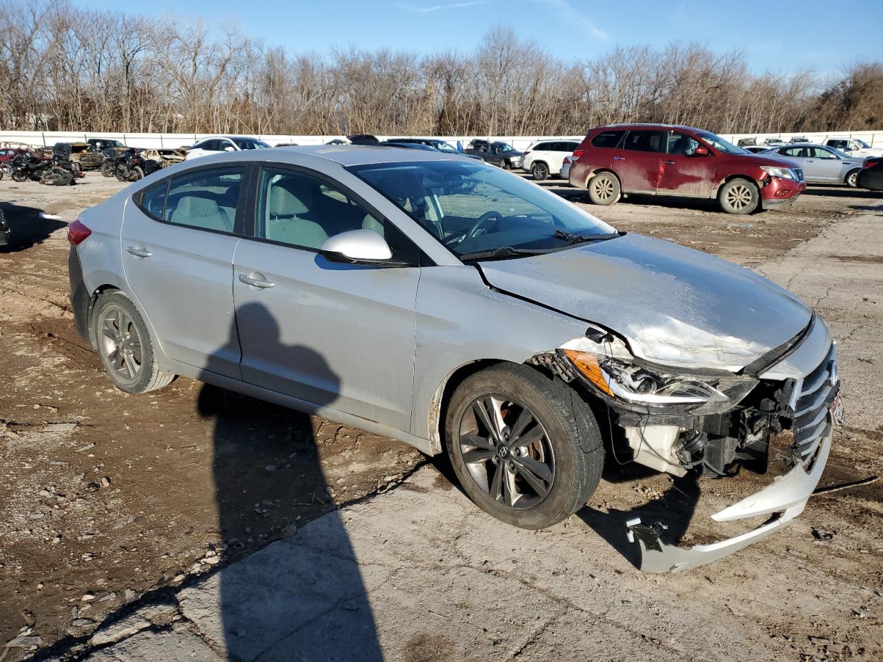 2017 Hyundai Elantra VIN 5NPD84LF3HH009906 Copart auction photo, front end / minor dent/scratches damage thumbnail 4